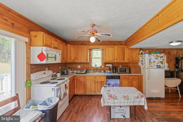 398 SPRING RUN RD, Wardensville, WV 26851