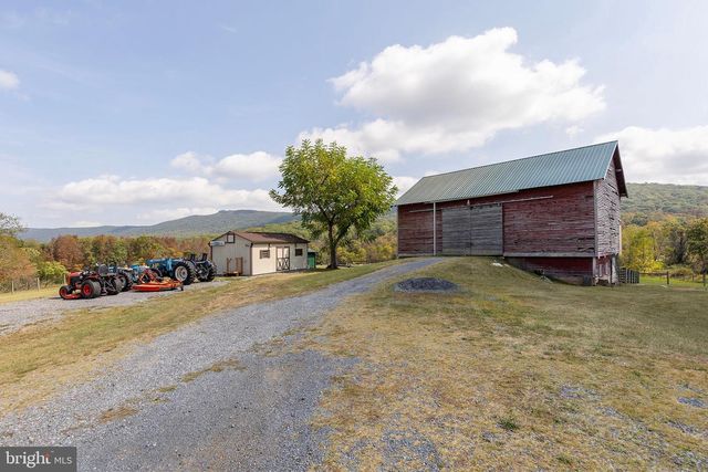 398 SPRING RUN RD, Wardensville, WV 26851
