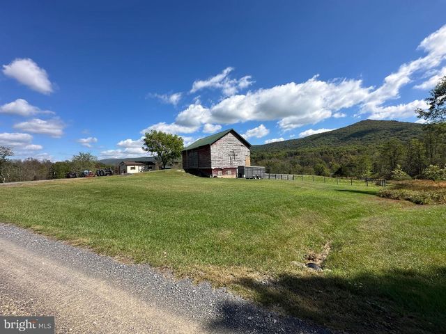 398 SPRING RUN RD, Wardensville, WV 26851