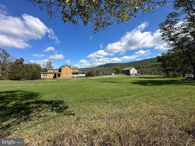 398 SPRING RUN RD, Wardensville, WV 26851