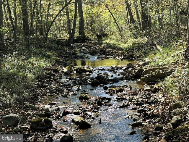 398 SPRING RUN RD, Wardensville, WV 26851