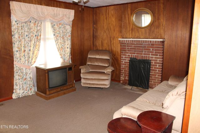 914 Cannon Ave, Sweetwater, TN 37874