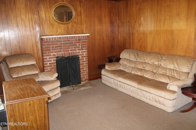 914 Cannon Ave, Sweetwater, TN 37874