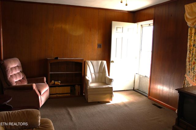 914 Cannon Ave, Sweetwater, TN 37874