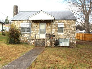 914 Cannon Ave, Sweetwater, TN 37874