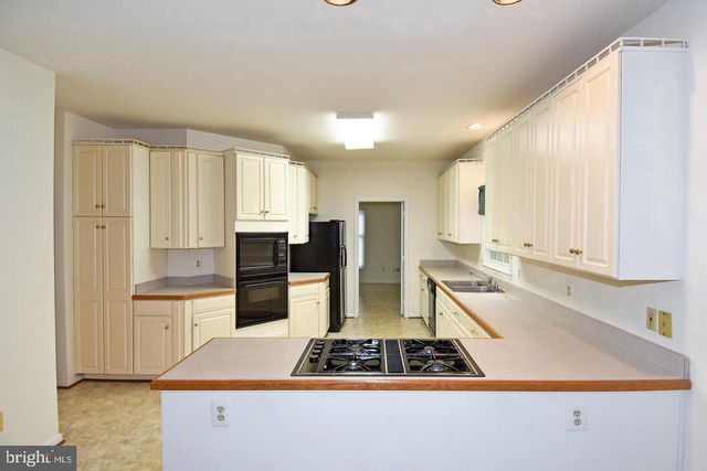 47313 GRANDVIEW PL, Sterling, VA 20165