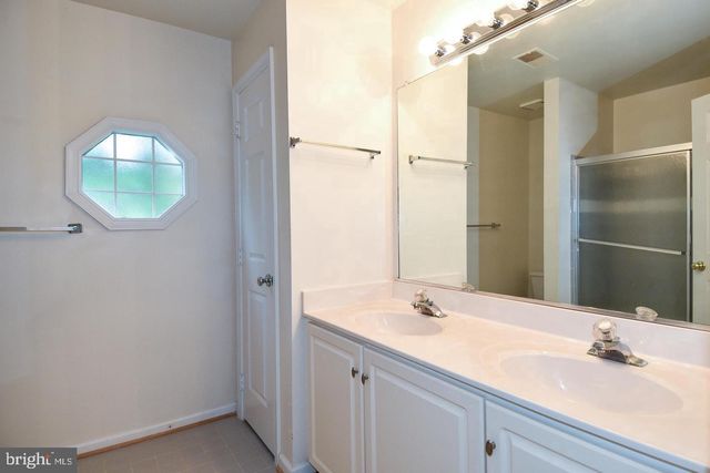 47313 GRANDVIEW PL, Sterling, VA 20165