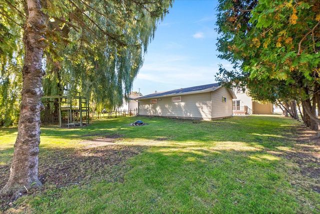 125 N 10th STREET, Oostburg, WI 53070