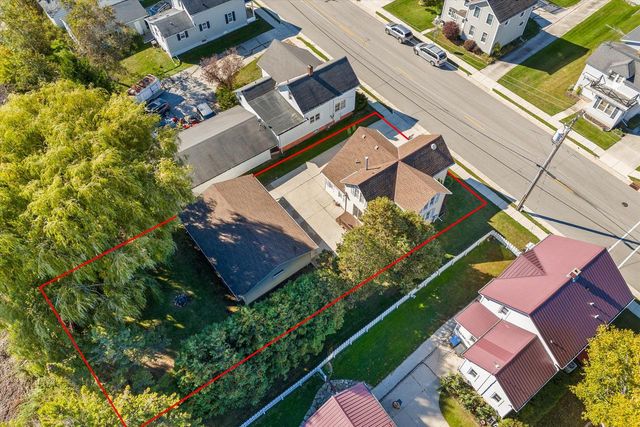 125 N 10th STREET, Oostburg, WI 53070