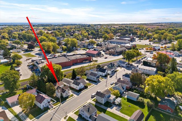 125 N 10th STREET, Oostburg, WI 53070