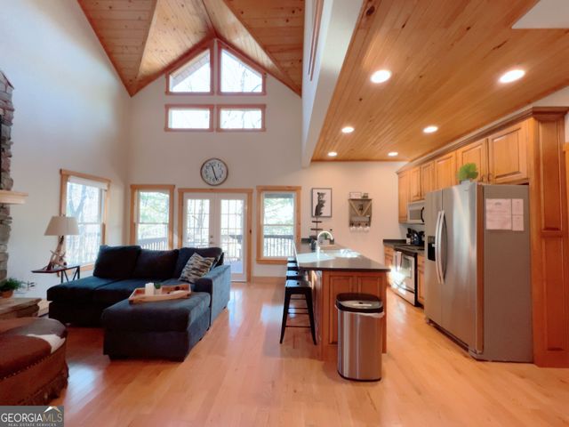 310 Highland Trail, Cleveland, GA 30528