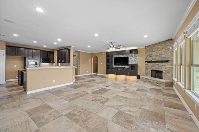 3726 Walker Falls Lane, Fulshear, TX 77441