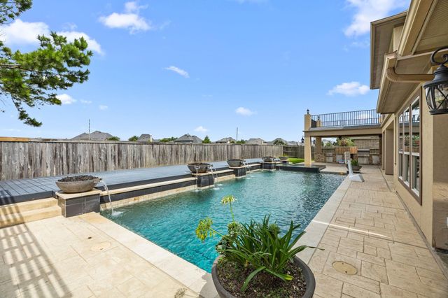 3726 Walker Falls Lane, Fulshear, TX 77441