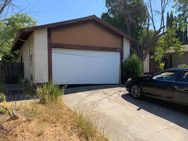 1832 Elkwood Drive, Concord, CA 94519