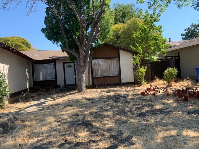 1832 Elkwood Drive, Concord, CA 94519