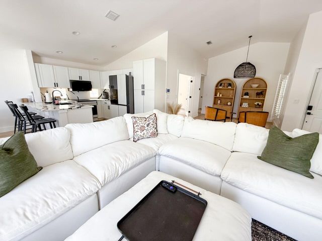 7895 Manor Forest Boulevard, Boynton Beach, FL 33436