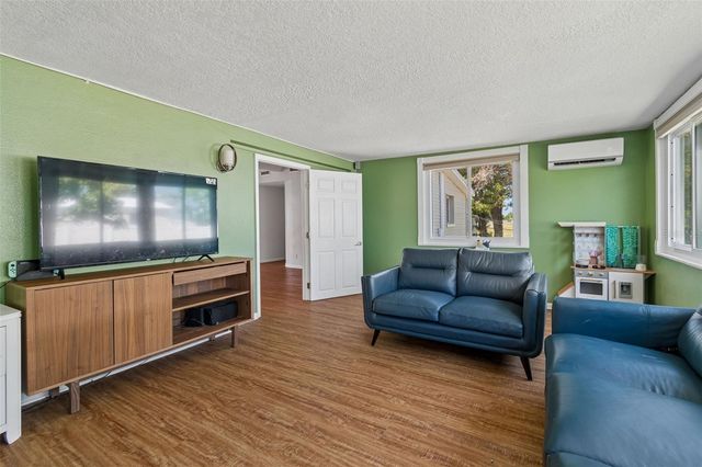 1130 SWEENEY DRIVE, Ruskin, FL 33570