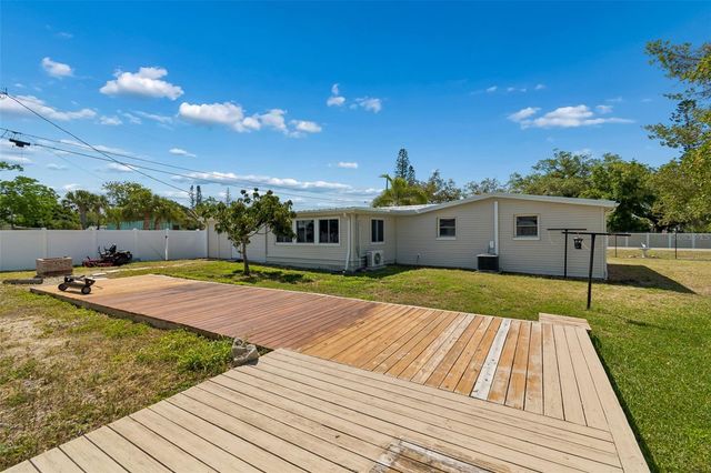 1130 SWEENEY DRIVE, Ruskin, FL 33570