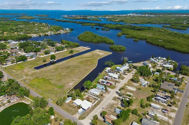 1130 SWEENEY DRIVE, Ruskin, FL 33570