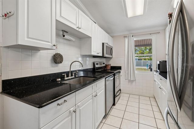 1130 SWEENEY DRIVE, Ruskin, FL 33570