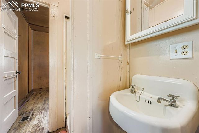 5860 Paona Road, Cascade, CO 80809