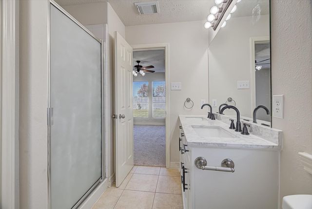 119 Horn Court, Baytown, TX 77523