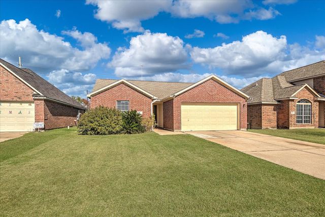 119 Horn Court, Baytown, TX 77523