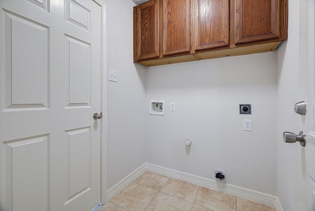 119 Horn Court, Baytown, TX 77523