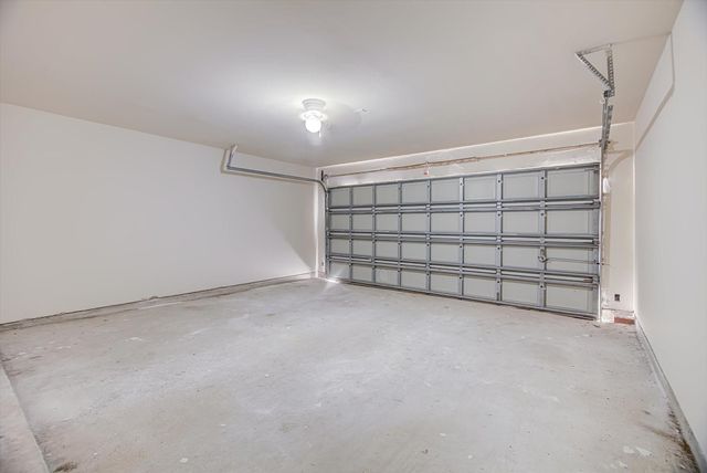 119 Horn Court, Baytown, TX 77523