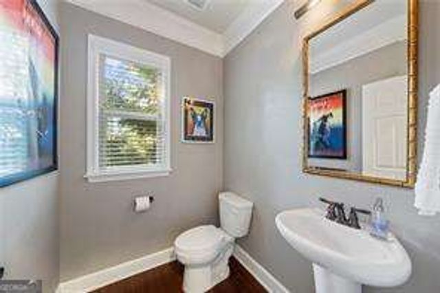 3260 Ferncliff Lane, Atlanta, GA 30324