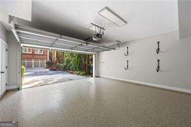 3260 Ferncliff Lane, Atlanta, GA 30324