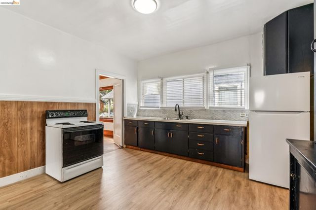 2334 Mckinley Ave, Berkeley, CA 94703