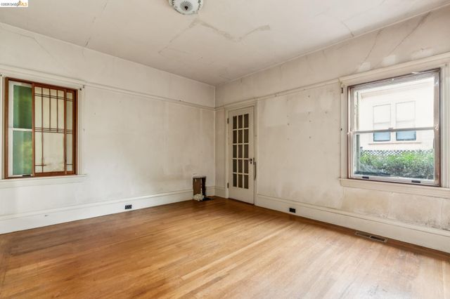 2334 Mckinley Ave, Berkeley, CA 94703
