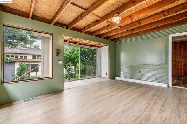 2334 Mckinley Ave, Berkeley, CA 94703