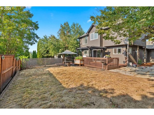 1200 Nw THORN Dr, Albany, OR 97321