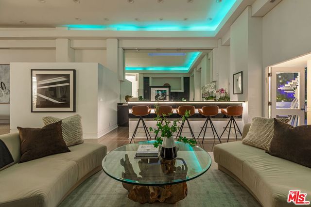 1166 San Ysidro Drive, Beverly Hills, CA 90210