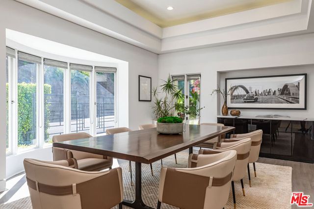 1166 San Ysidro Drive, Beverly Hills, CA 90210
