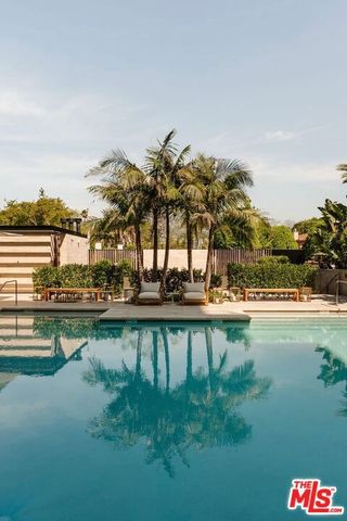 8899 Beverly Boulevard 4G, Los Angeles, CA 90048