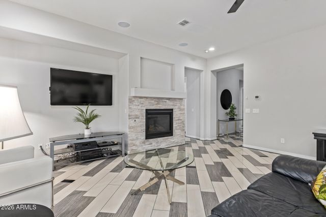 4389 N PETERSBURG Drive, Florence, AZ 85132