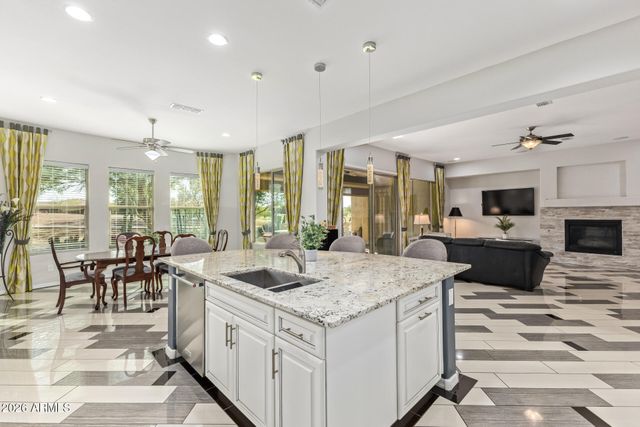 4389 N PETERSBURG Drive, Florence, AZ 85132