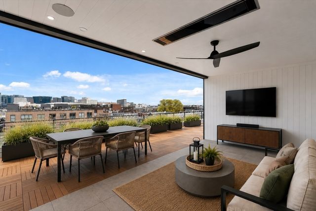 118 B Street 501, Boston, MA 02127