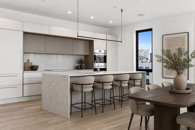 118 B Street 501, Boston, MA 02127