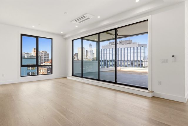 118 B Street 501, Boston, MA 02127