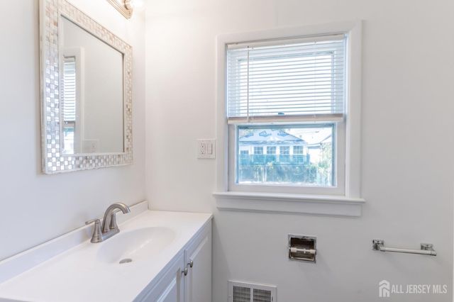 10 Lincoln Street, South River, NJ 08882