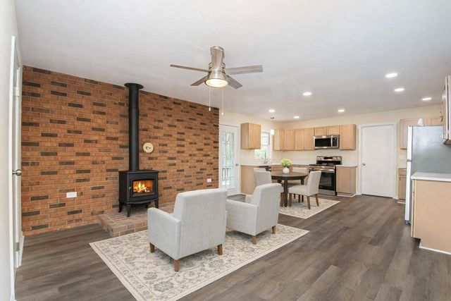 14 CIDER CT, Linden, VA 22642