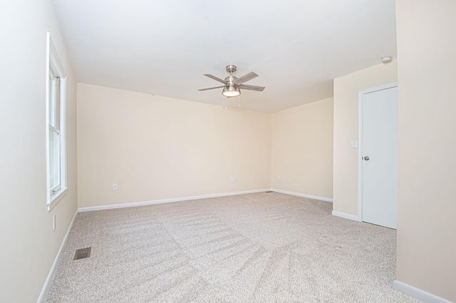 14 CIDER CT, Linden, VA 22642