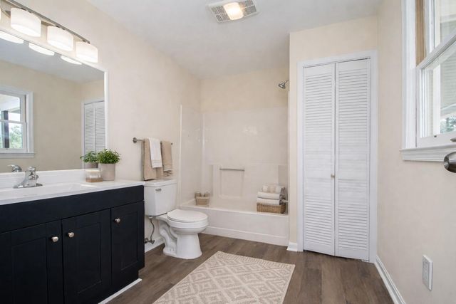 14 CIDER CT, Linden, VA 22642