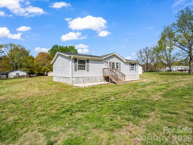 208 Oak Drive, Shelby, NC 28150