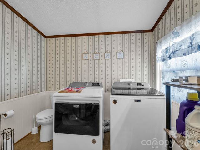 208 Oak Drive, Shelby, NC 28150