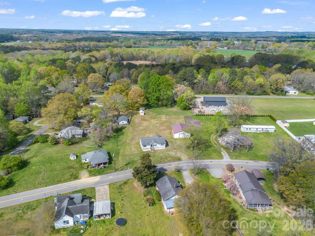 208 Oak Drive, Shelby, NC 28150